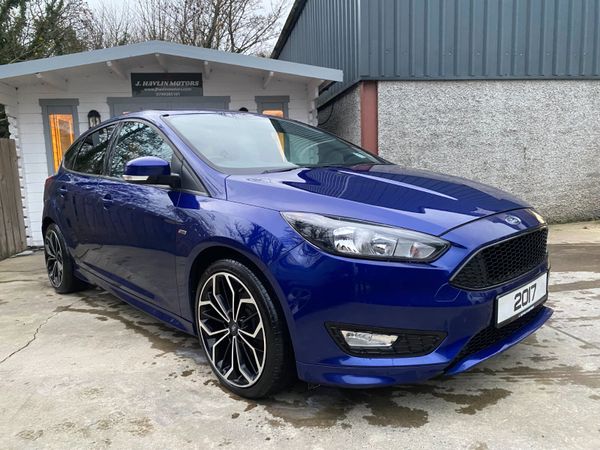 Ford Focus Hatchback, Diesel, 2017, Blue