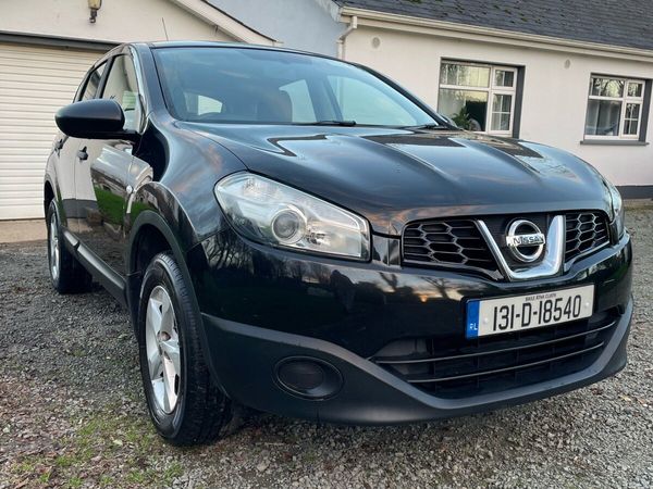 Nissan Qashqai Hatchback, Petrol, 2013, Black