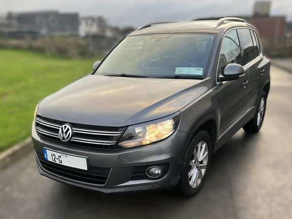 Volkswagen Tiguan SUV, Diesel, 2012, Grey