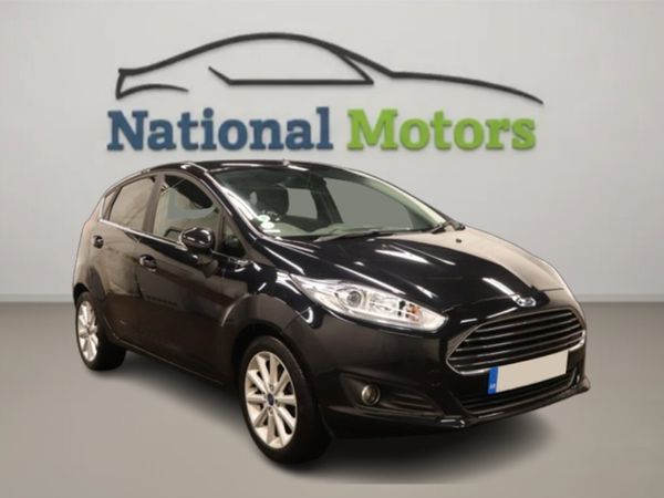 Ford Fiesta Hatchback, Petrol, 2014, Black
