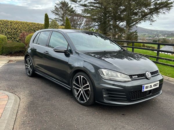 Volkswagen Golf Hatchback, Diesel, 2015, Grey