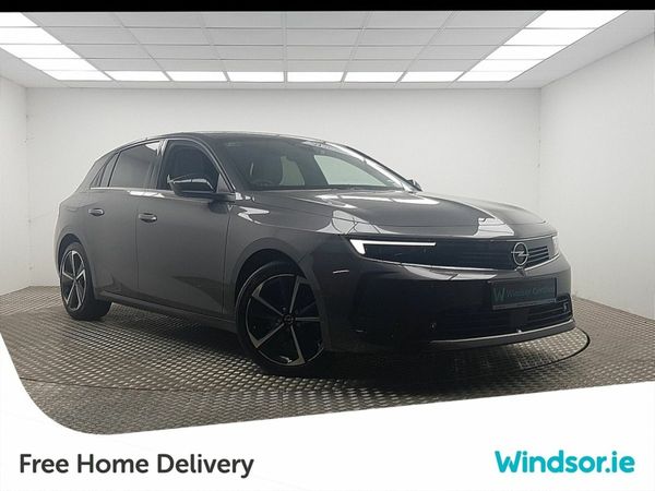 Opel Astra Hatchback, Petrol, 2023, Grey