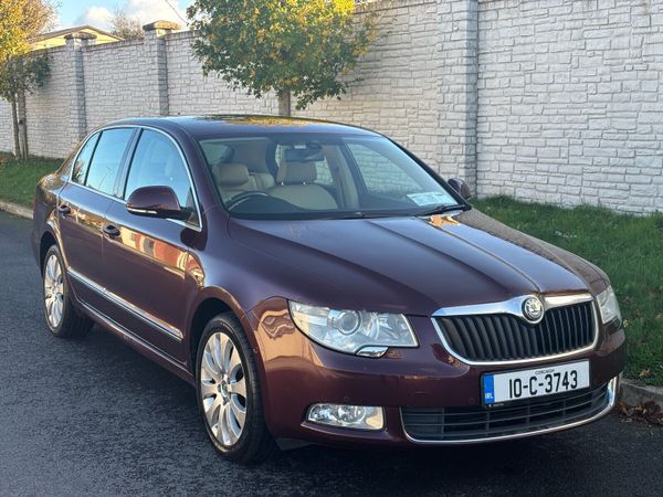 Skoda Superb Saloon, Diesel, 2010, Red