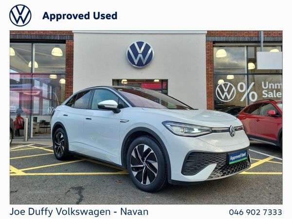 Volkswagen ID.5 Estate, Electric, 2023, White