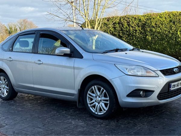 Ford Focus Hatchback, Diesel, 2009, Silver