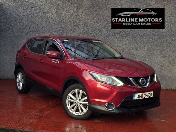 Nissan Qashqai Hatchback, Petrol, 2014, Red