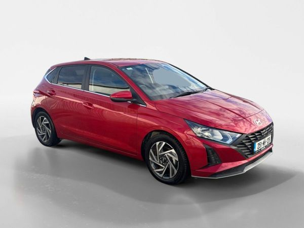 Hyundai i20 Hatchback, Petrol, 2025, Red