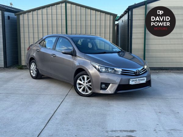 Toyota Corolla Saloon, Petrol, 2014, Bronze