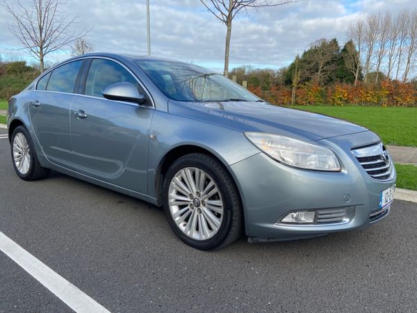 Opel Insignia MPV, Diesel, 2012, Silver