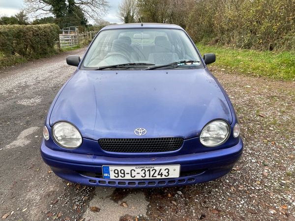 Toyota Corolla Hatchback, Petrol, 1999, Blue