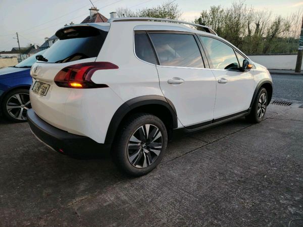 Peugeot 2008 Estate, Diesel, 2019, White