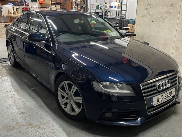 Audi A4 Saloon, Diesel, 2011, Blue