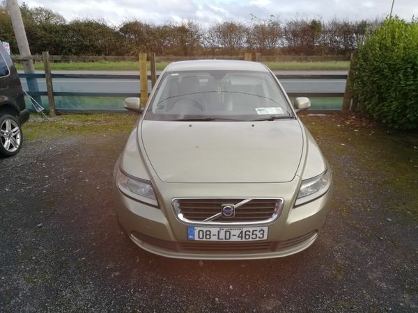 Volvo S40 Saloon, Petrol, 2008, Green
