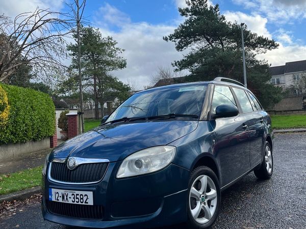 Skoda Fabia Estate, Petrol, 2012, Blue
