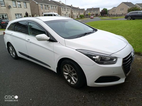 Hyundai i40 Estate, Diesel, 2017, White