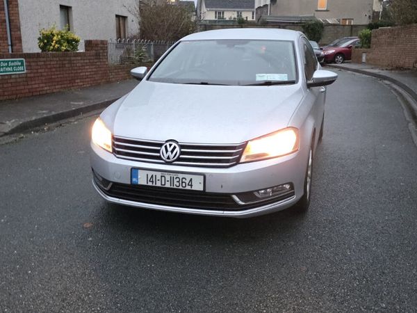 Volkswagen Passat Saloon, Diesel, 2014, Silver