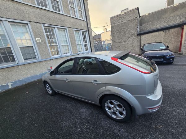 Ford Focus Hatchback, Diesel, 2011, Silver