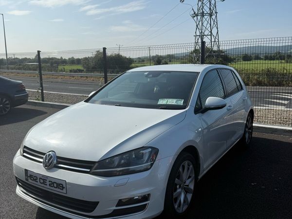 Volkswagen Golf Hatchback, Petrol, 2015, White