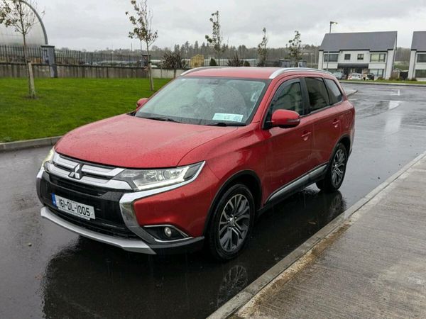 Mitsubishi Outlander SUV, Diesel, 2016, Red