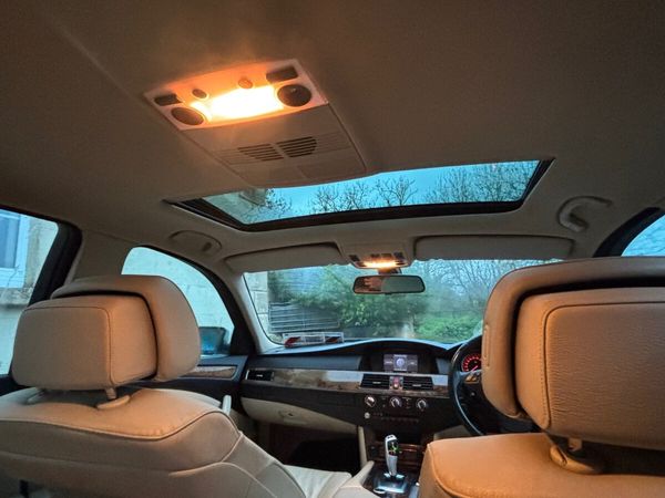 BMW 5-Series Saloon, Diesel, 2008, Silver