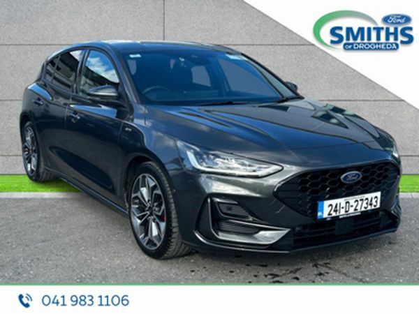 Ford Focus Hatchback, Petrol, 2024, Grey