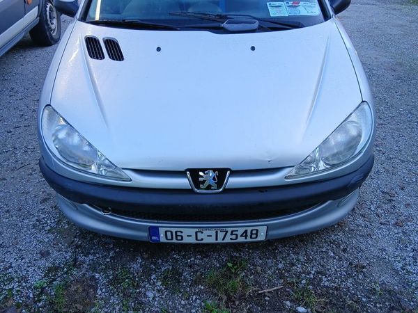 Peugeot 206 Hatchback, Petrol, 2006, Grey
