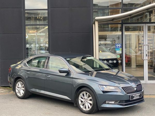 Skoda Superb Saloon, Diesel, 2017, Grey