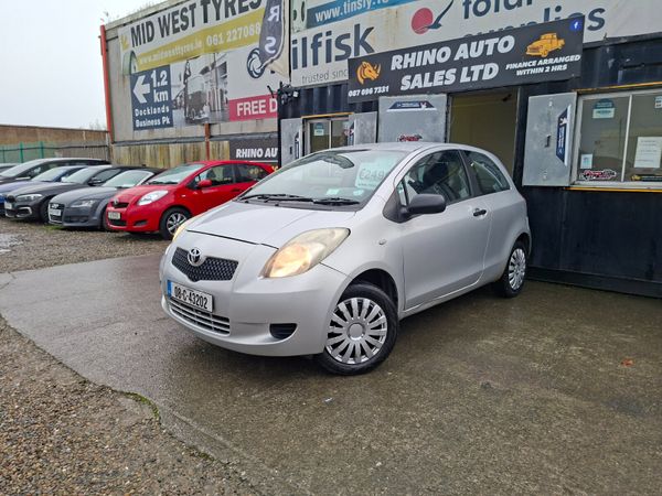 Toyota Yaris Hatchback, Petrol, 2008, Silver