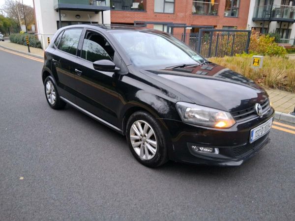 Volkswagen Polo Hatchback, Petrol, 2013, Black
