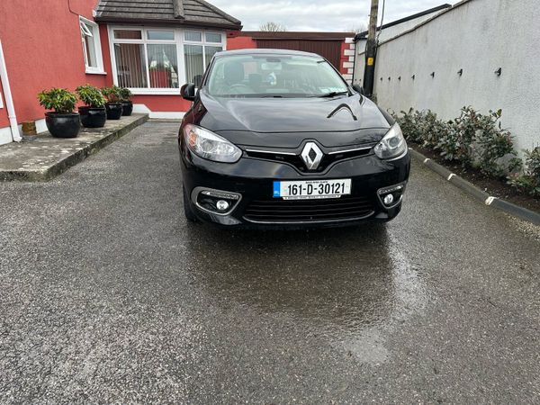 Renault Fluence Saloon, Diesel, 2016, Black