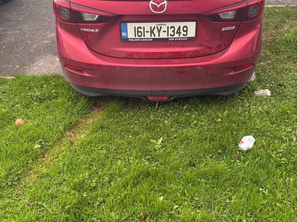 Mazda Mazda3 Saloon, Diesel, 2016, Red