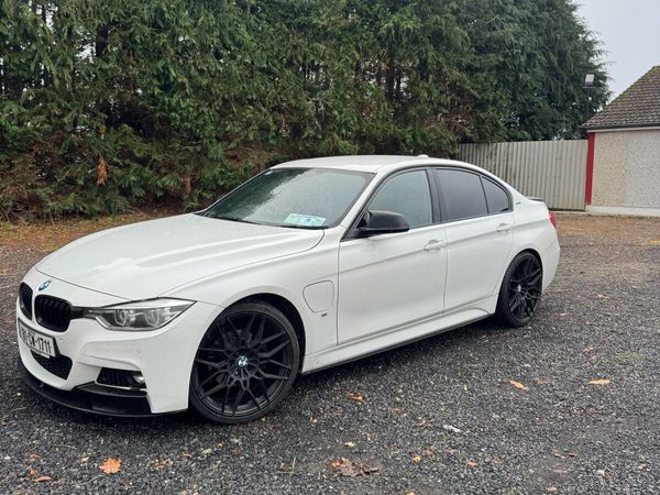 BMW 3-Series Saloon, Petrol Plug-in Hybrid, 2018, White