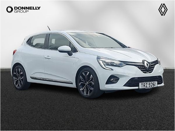Renault Clio Hatchback, Petrol, 2022, White
