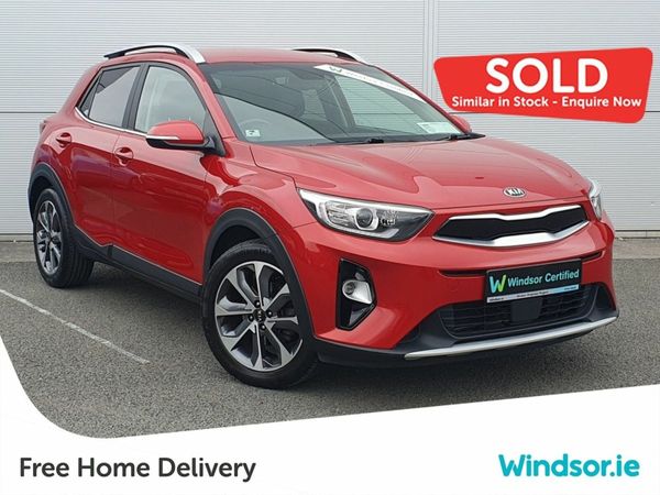 Kia Stonic Hatchback, Petrol, 2022, Red