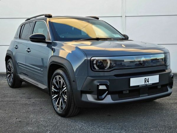 Renault 4 Hatchback, Electric, 2026, 