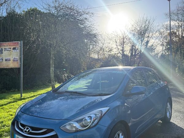 Hyundai i30 Hatchback, Diesel, 2013, Blue