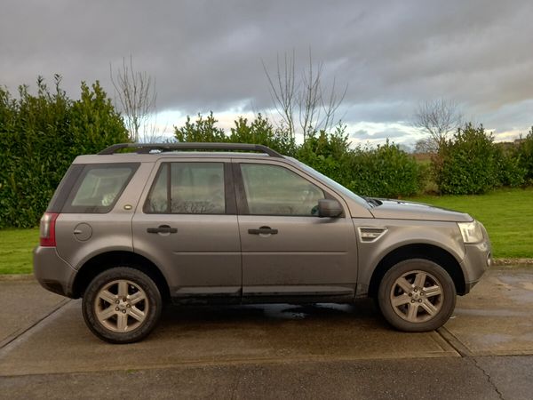 Land Rover Freelander SUV, Diesel, 2010, Grey
