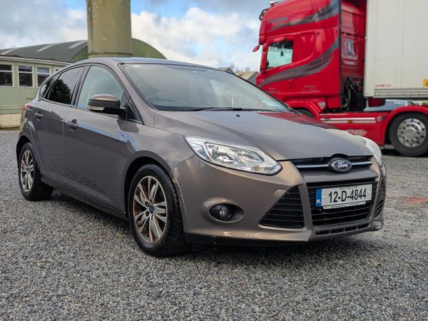 Ford Focus Hatchback, Diesel, 2012, Brown