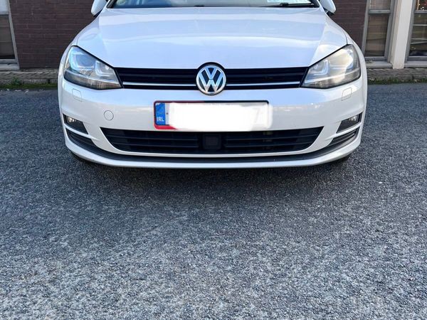 Volkswagen Golf Estate, Petrol, 2016, White
