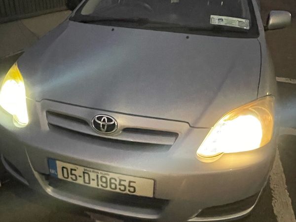 Toyota Corolla Hatchback, Petrol, 2005, Blue