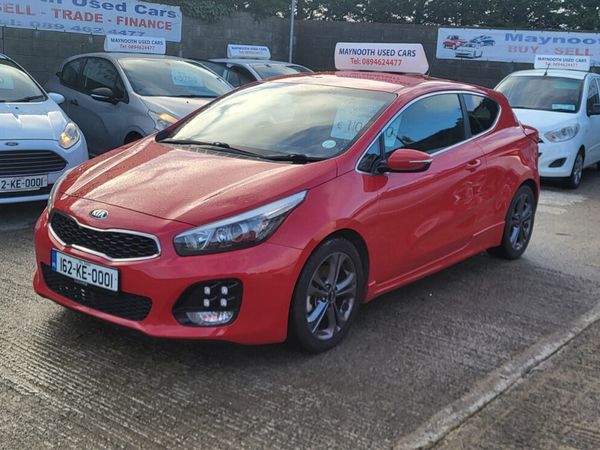 Kia Ceed Hatchback, Diesel, 2016, Red