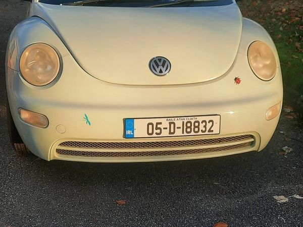 Volkswagen Beetle Hatchback, Petrol, 2005, Silver