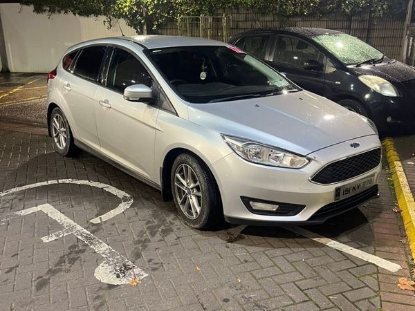 Ford Focus Hatchback, Petrol, 2015, Silver