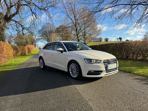 Audi A3 Hatchback, Diesel, 2014, White