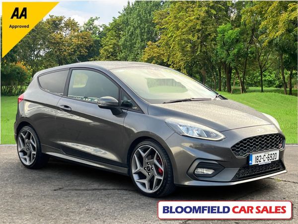 Ford Fiesta Hatchback, Petrol, 2018, Grey