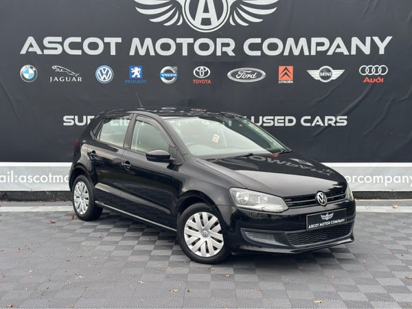 Volkswagen Polo Hatchback, Petrol, 2013, Black