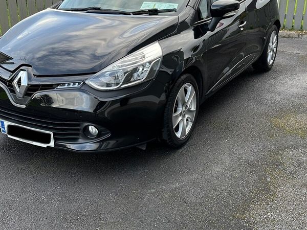 Renault Clio Hatchback, Petrol, 2016, Black