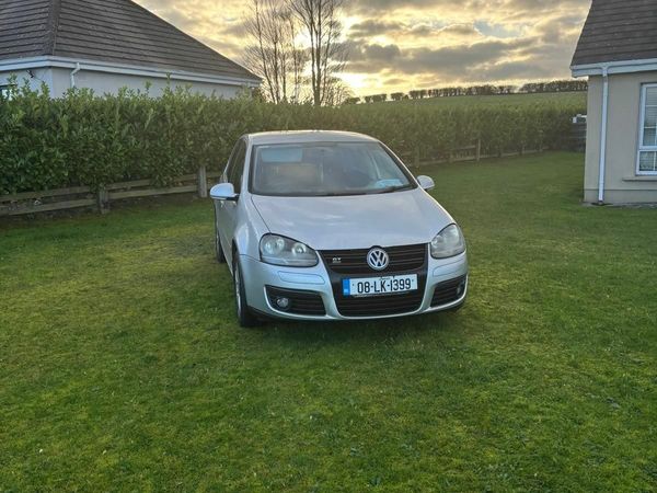 Volkswagen Golf Hatchback, Petrol, 2008, Silver