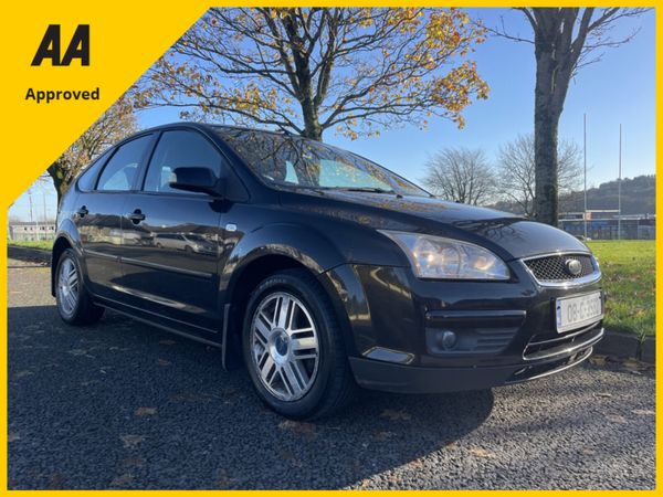Ford Focus Hatchback, Petrol, 2008, Black