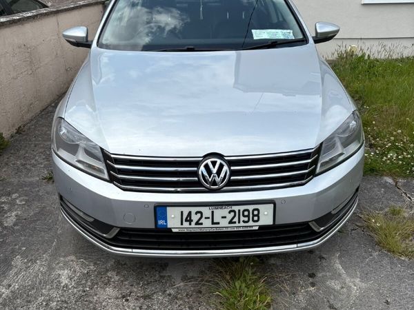 Volkswagen Passat Saloon, Diesel, 2014, Silver
